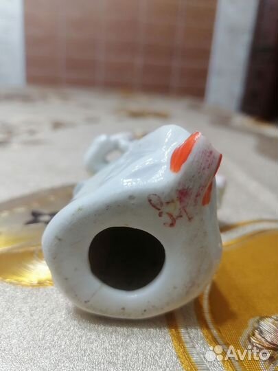 Статуэтка красноармеец с гармошкой, Полонное