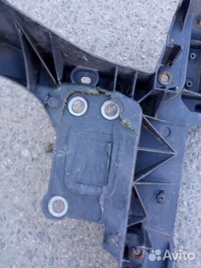 Skoda Fabia 1 передняя панель телевизор