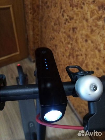Продам электросамокат xiaomi м365 б/у