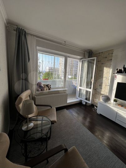 2-к. квартира, 56,7 м², 1/16 эт.