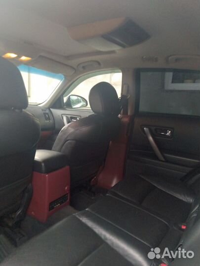 Infiniti FX35 3.5 AT, 2006, 200 000 км