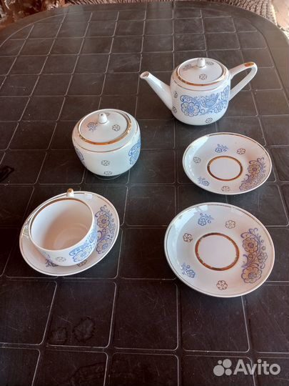 Часть чайного сервиза дфз Вербилки Синяя птица