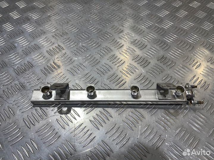 Топливная рампа Kia Rio 3