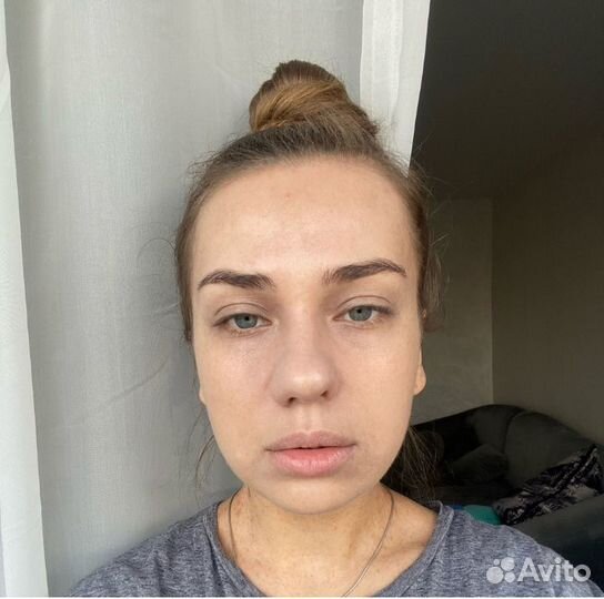 Jomtam Трехцветная выравнивающая основа под макияж