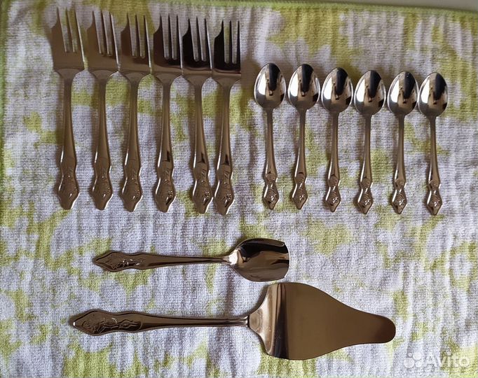 Столовые приборы