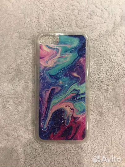 Чехлы на iPhone 7