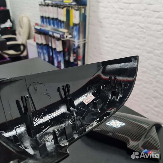 Накладки BMW F30 carbon M logo