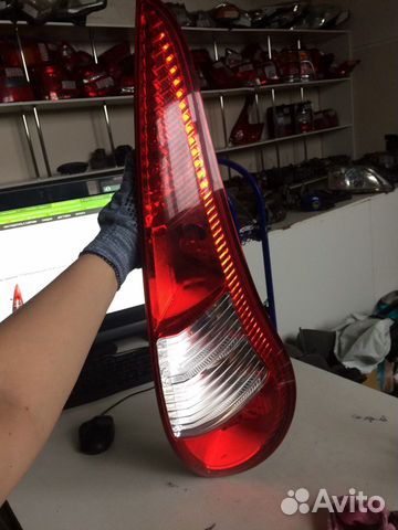 Фонарь правый LADA Kalina хэтчбек с 2013 года