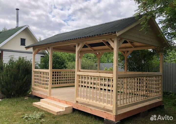 Уличная беседка