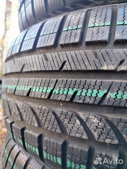 Bridgestone Blizzak LM-35 225/50 R17 98H