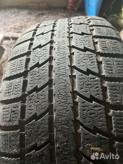 Toyo Observe GIZ2 205/55 R16