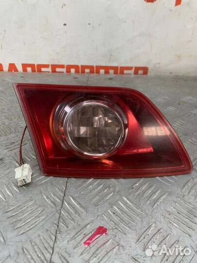 Фонарь в крышку багажника Infiniti Fx35 S50 VQ35DE