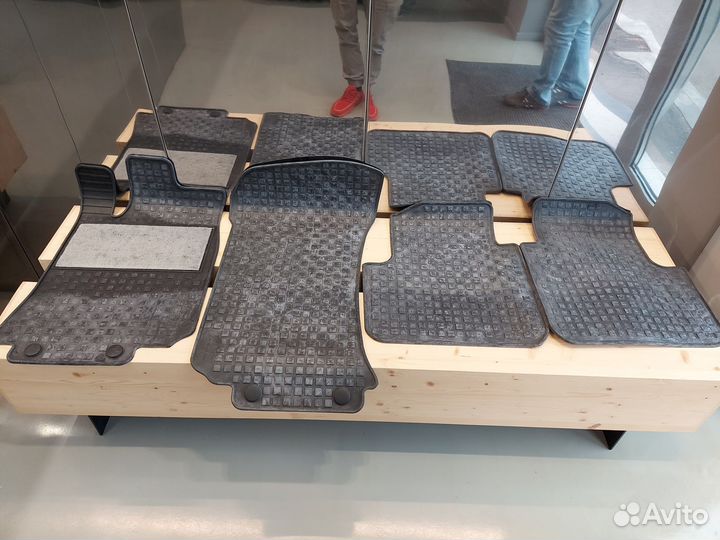 Ковры Mercedes V251 оригинал новые