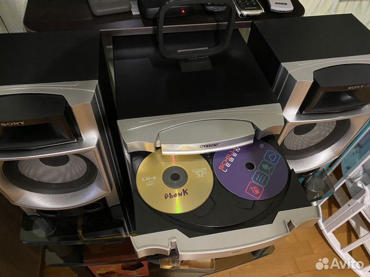 Музыкальный центр sony