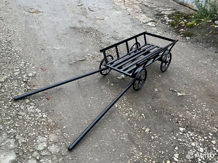 Телега декоративная