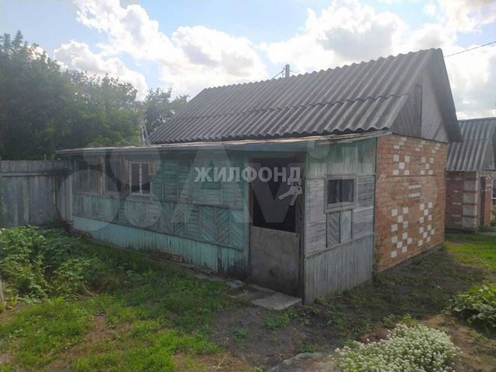 Дом 65,1 м² на участке 10 сот.