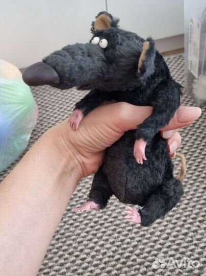 Крыса игрушка