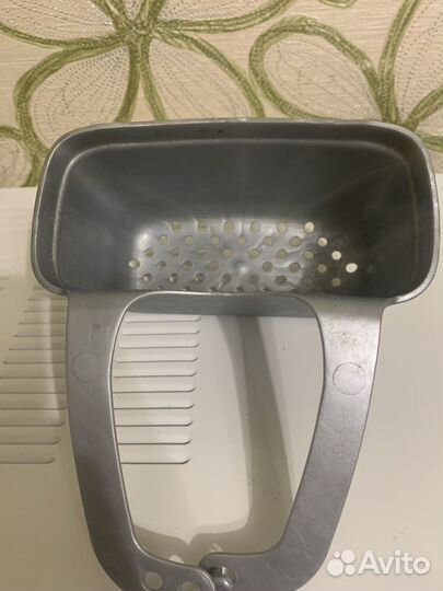 Набор корзинок и подставок для кухни