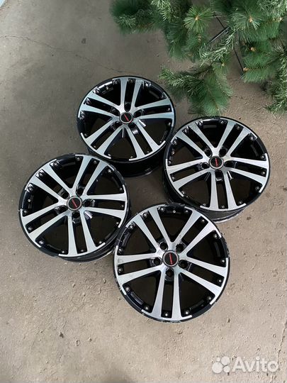 Литые диски r17 5:114.3