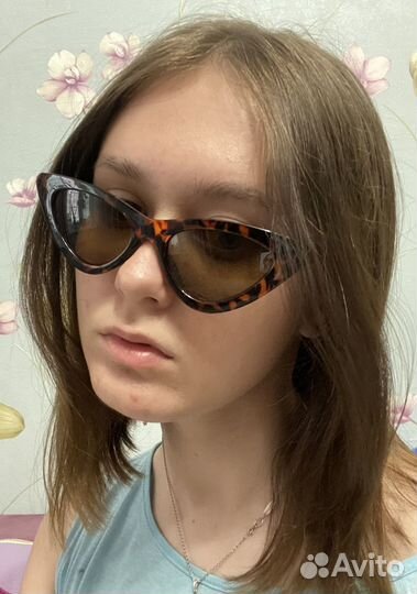 Солнцезащитные очки