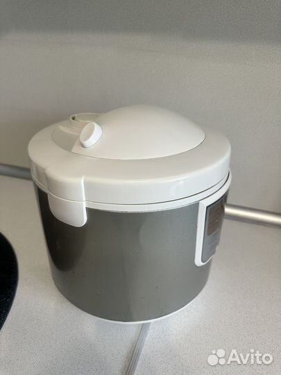 Мультиварка redmond