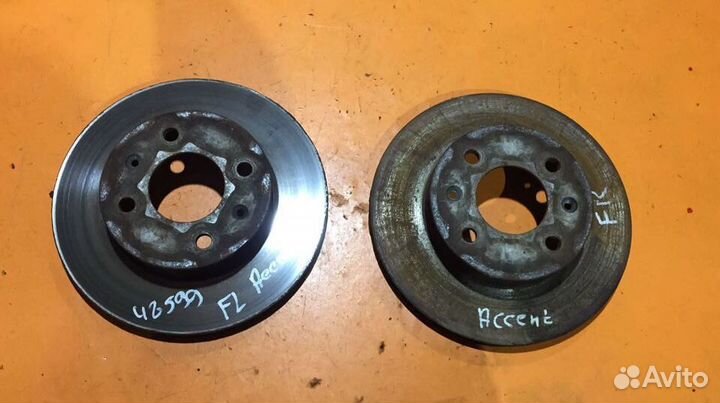 Диск тормозной передний на Hyundai Accent