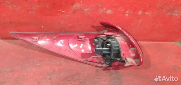 Пежо 207 фонарь правый Peugeot 207 универсал SV