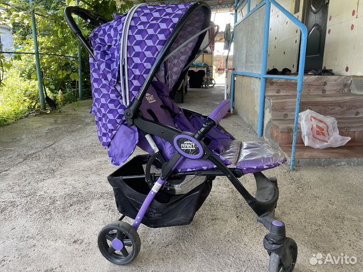 Прогулочная коляска