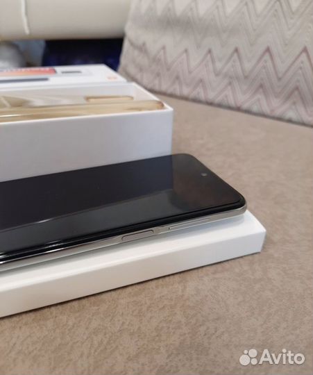 Xiaomi Redmi Note 9 Pro, 6/128 ГБ