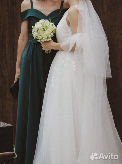 Вечернее платье