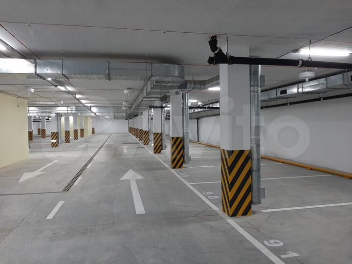 Машиноместо, 15 м²