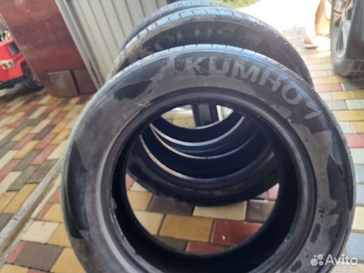Kumho Solus SA01 Plus 215/60 R17