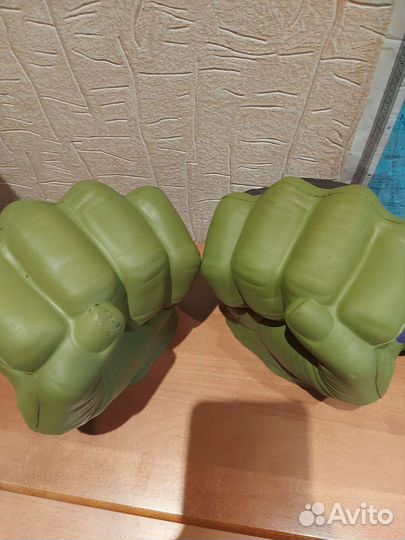 Маска халка+интерактивные кулаки