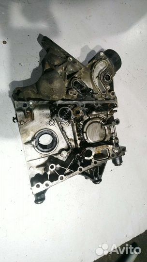 Передняя крышка двигателя Mercedes sprinter w903