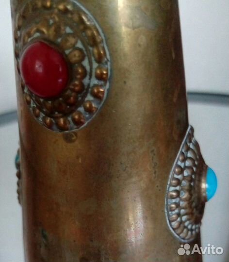 Антикварные парные вазы с инкрустацией