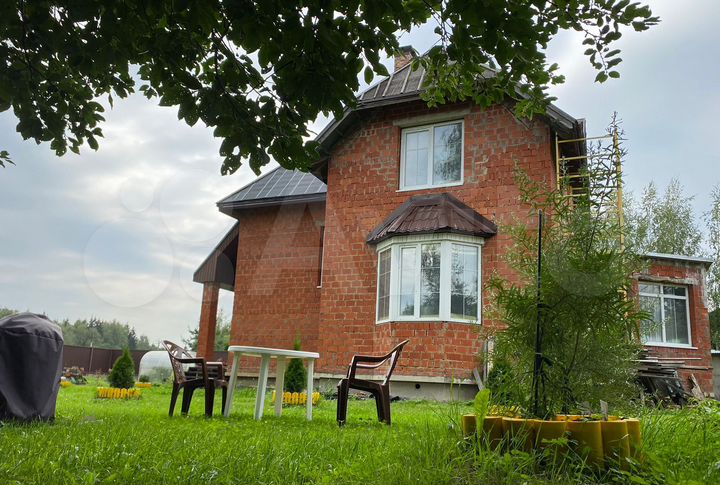 Дом 180 м² на участке 20 сот.