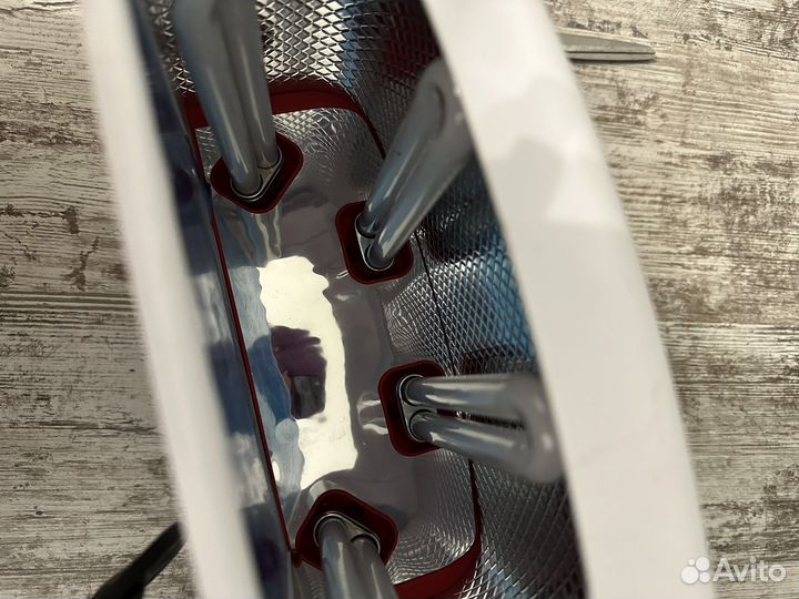 Лампа для ногтей