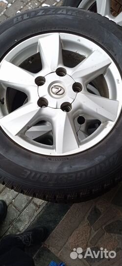 Bridgestone Blizzak Spike-01 285/60 R18