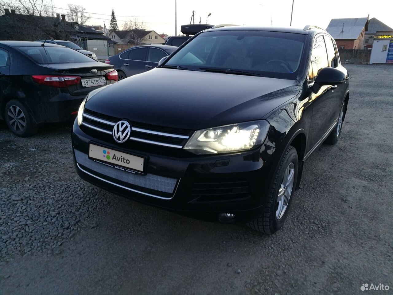 Volkswagen Touareg 2011 черный