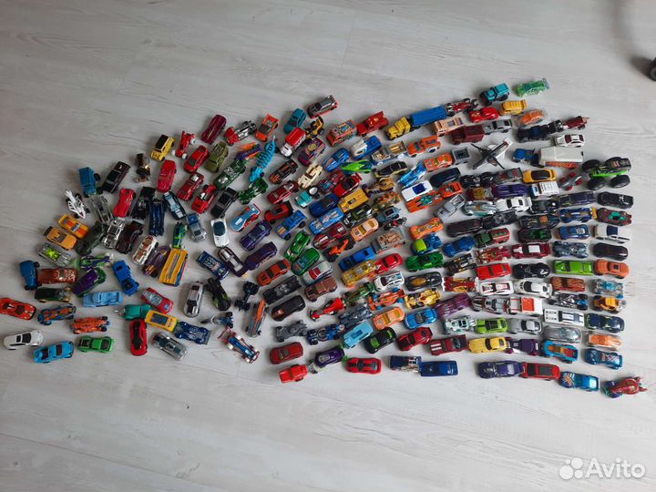 Hot wheels машинки оригинальные