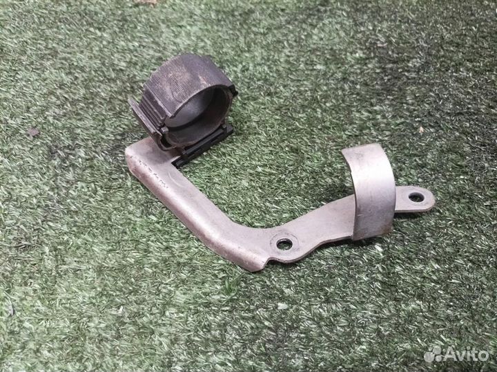 Кронштейн (сопут. товар) Audi Audi A8 4E 2002-2