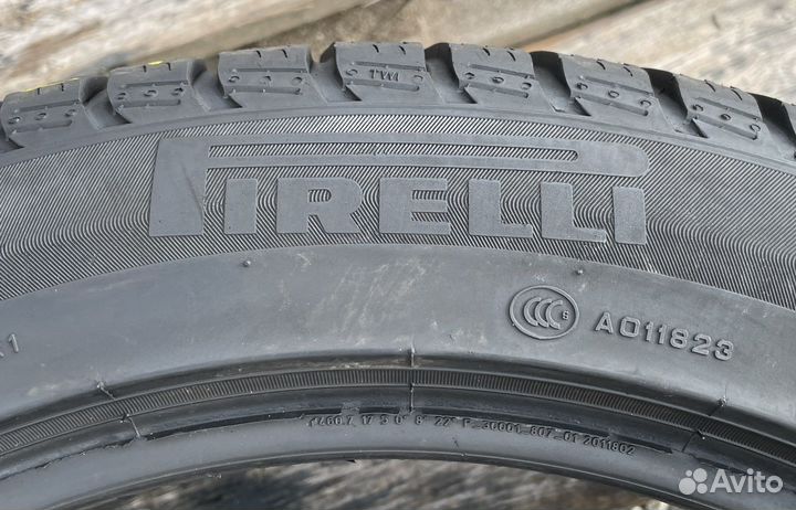 Pirelli Winter Sottozero 3 245/45 R18
