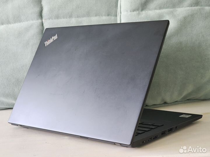 Тонкий легкий 4-ядерный ThinkPad X13 i5 m.2 SSD