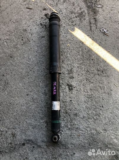 Амортизатор Приус 30