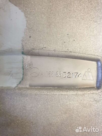 Накладка бампера задняя Mercedes-Benz M-Class W166