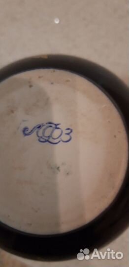 Фарфоровая ваза для мелких цветов