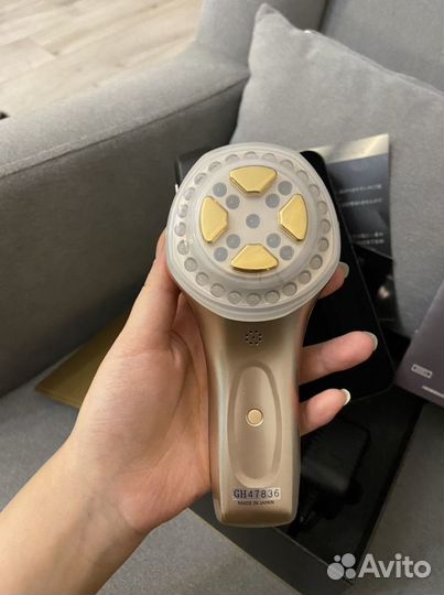 Косметологический аппарат/прибор/массажер для лица