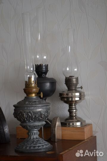 Старинный чугунный утюг