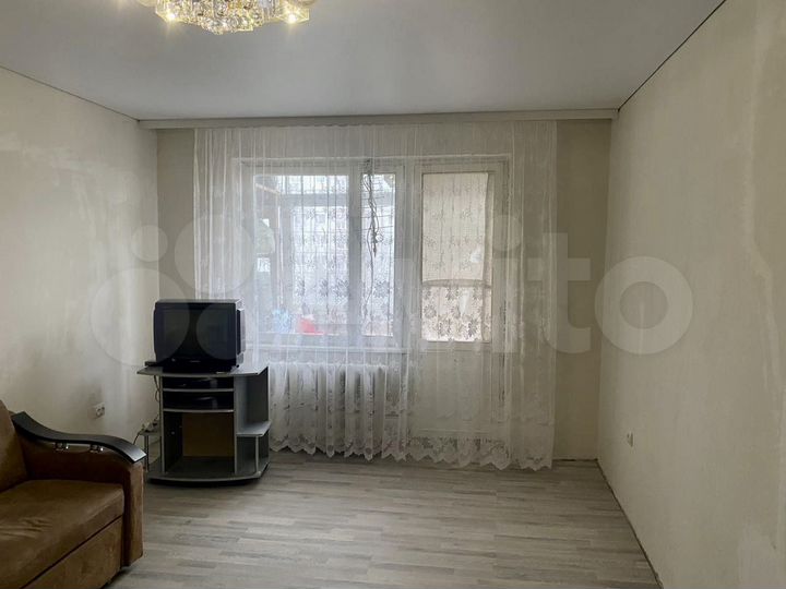 2-к. квартира, 52 м², 5/9 эт.