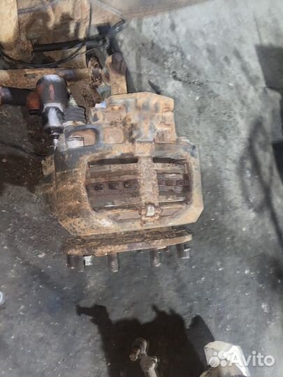 Суппорт тормозной передний Scania R 4 серии